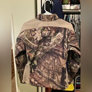 Women's Mossy Oak trail jacket